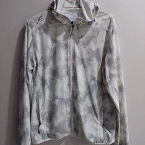 Giordano Men G-Motion UV Protection 4 Way Stretch Windbreaker Men's S